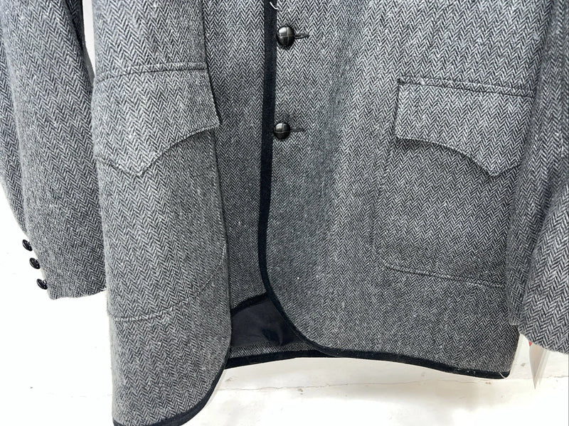 New Men’s Pioneer Wear Grey Suit Jacket 46L #12556 T-601