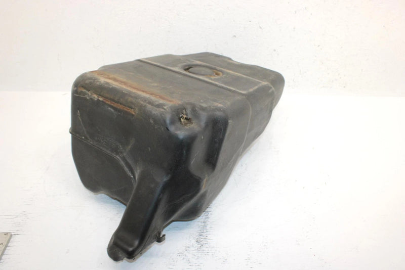 1988 Yamaha Phazer Oem Fuel Gas Tank 86M-243385-00-00 8V0-24111-03-00 SY26