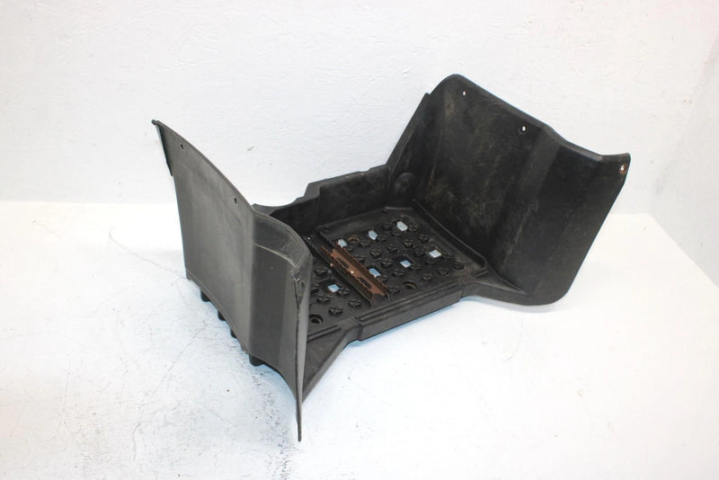 2007 Yamaha  Grizzly 350 2wd Oem Left Footwell 5ND-F7453-01-00 AY28