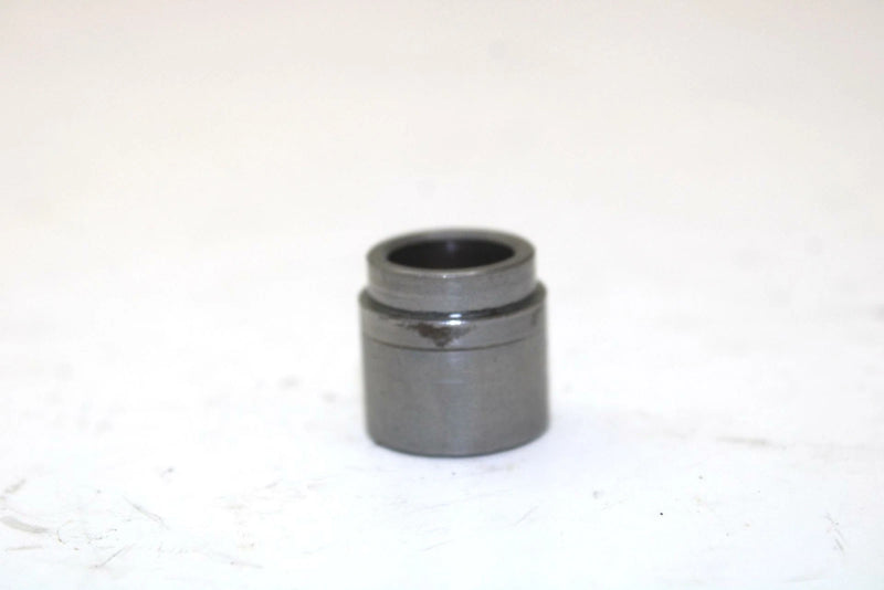 Yamaha OEM Oil Pump Worm Shaft Bushing 821-13176-00-00 Q1585