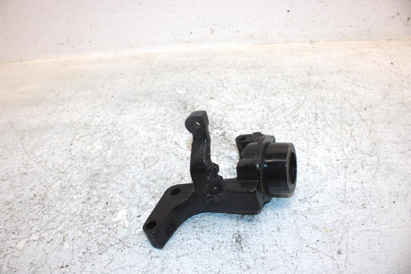 1994 Yamaha  Timberwolf 4wd Oem Left Steering Knuckle 4KD-23501-01-00 AY25