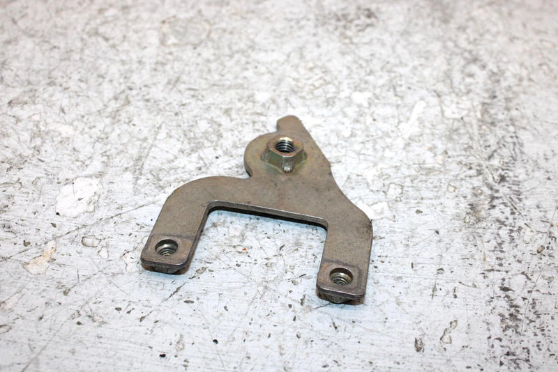 1998 Suzuki Quadrunner 250 Oem Ignition Coil Bracket 33416-19B00 AS13