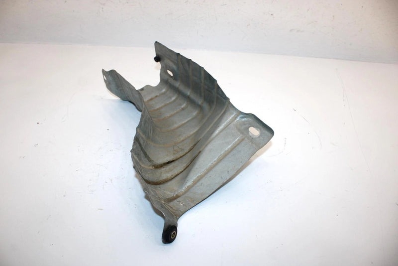 21 Can-am OutlanderMax 450 4x4 DpsOem Center Exhaust Header Shield 707601425 AB4