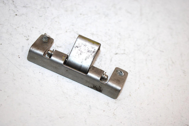 1990 Kawasaki 650 Ts Oem Storage Box Hinge 11046-3849 JK10