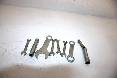 07 Yamaha Venture Oem Tool Kit 8ES-28100-00-00 SY23