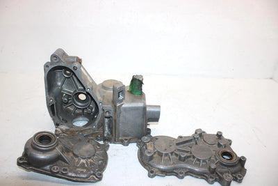 2000 Polaris Magnum 325 Transmission Case Set 3233610 3233902 AP96