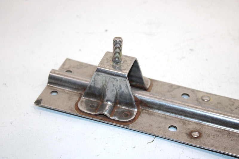 94 Yamaha Vmax 500 Le Vx500eu Oem Gas Tank Bracket 89A-21911-01-00 SYS