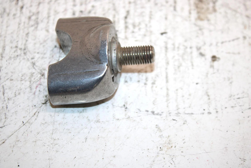 2004 Honda Fourtrax Recon Es Oem Lower Handlebar Clamp 53130-HB3-770 AH8