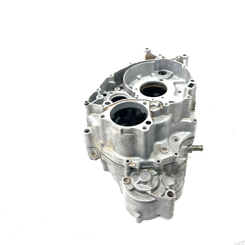 88-00 Honda FourTrax 300 TRX300FW 4x4 OEM Crankcase  11100-HM5-A10 AH89