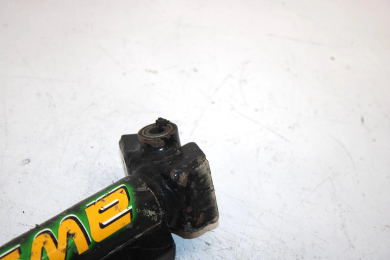 05 Arctic Cat Sabercat 600 Efi Oem Left Steering Spindle 1703-433 SA325
