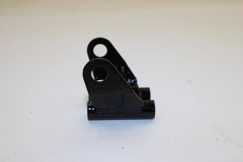 00 Kawasaki Bayou 300 4x4 OEM Differential Fitting Bracket 11046-1221 AK8