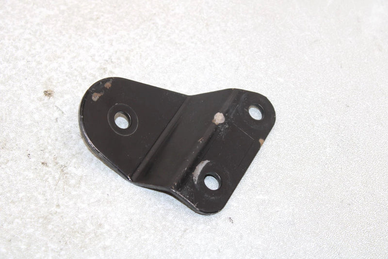 00 Polaris Trail Blazer  Oem Rear Engine Mounting Bracket 5247948 AP137