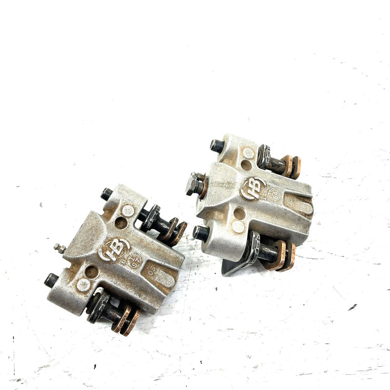 06 Arctic Cat 650 4x4 V2 Stewart Auto OEM Front Brake Caliper Set 1436-423 AA37