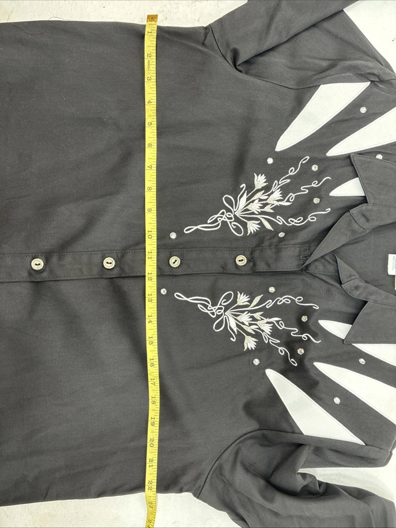 New Women’s 1849 RanchWear Black White Design Long Sleeve Button Up Large 3B-9
