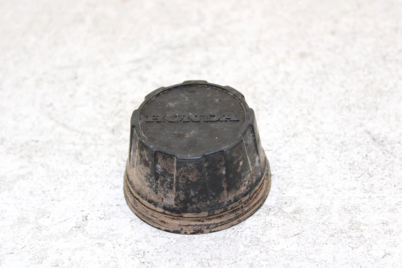 2000 Honda Trx 250 Recon Oem Hub Cap 44732-HC4-000 AH52