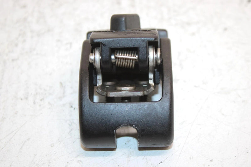 1993 Yamaha Waverunner 650 Oem Hood Latch FJ0-62840-00-00 JY23