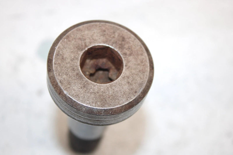 02 Arctic Cat 250 2x4 Oem Front Stub Axle 0402-183 AA22