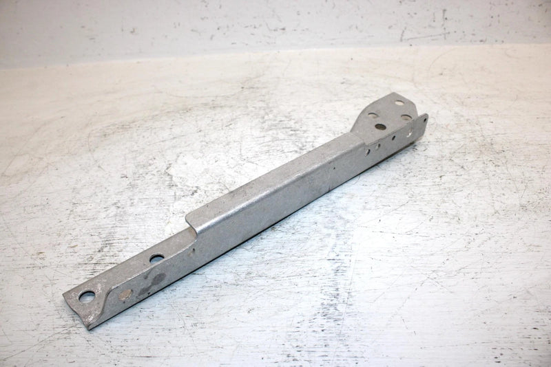 1997 Yamaha Vmax Sx 700 Triple Oem Rear Frame Reinforcement 8CR-21921-00-00 SY10