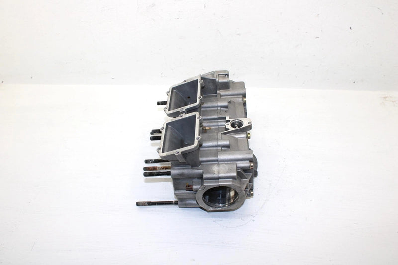 2006 Polaris 600 Fusion Oem Crankcase 2203037 SP31