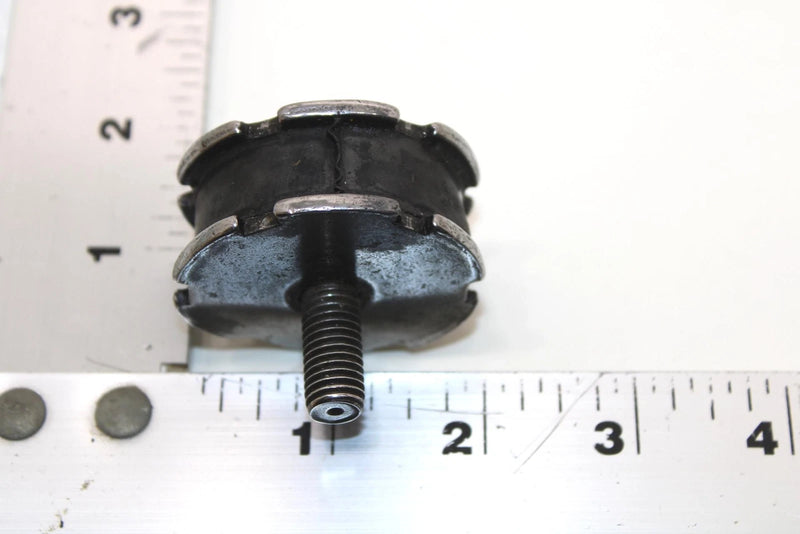 Ski-doo Oem Engine Rubber Mount Damper 570127700 Q4598