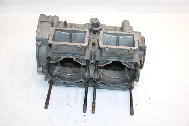 01 Polaris Xc Sp 600 Oem Crankcase  2201697 SP65