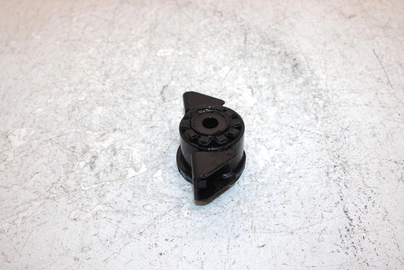 1999 Kawasaki Prarie 400 Oem Lower Engine Mount Bracket 32190-1097 AK28