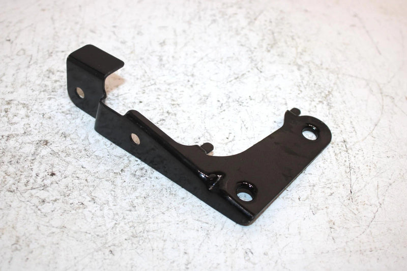 1987 Honda Fourtrax 350 A Oem Front Left Lower Fender Stay 61121-HA7-670 AH39