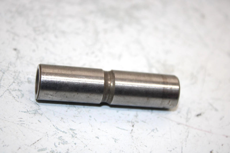 86 Honda Trx200 Sx A  Oem Idler Gear Shaft A 28115-HB3-000 AH27