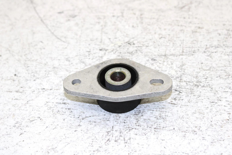 2013 Polaris 600 Rush Pro Oem Right Engine Dampner 3022408 SP30
