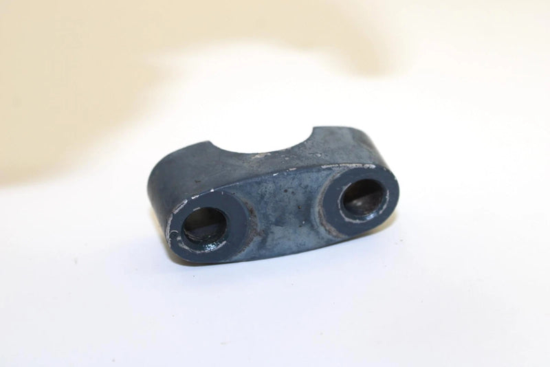 1996 Yamaha Waveraider 760 Oem Upper Handle Bar Clamp EU0-23814-30-00 JY11