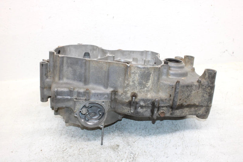 1998 Suzuki Quadrunner 250 Oem Crankcase 11301-20816 AS13