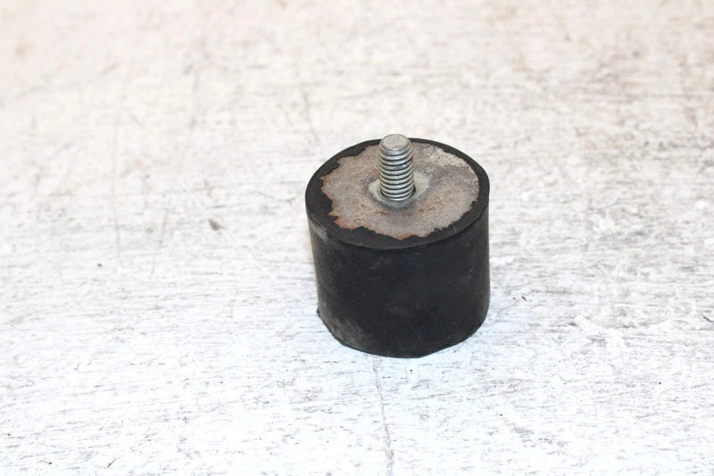 1998 Arctic Cat Zrt 600 Oem Engine Mount 0608-075 SA47
