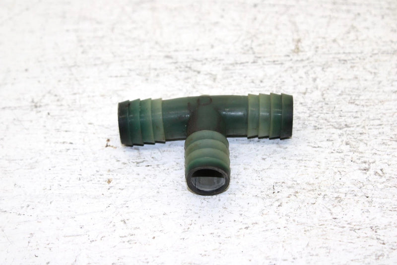 1996 Polaris 600 Xcr Sp Oem Coolant Tee 7052092 SP32