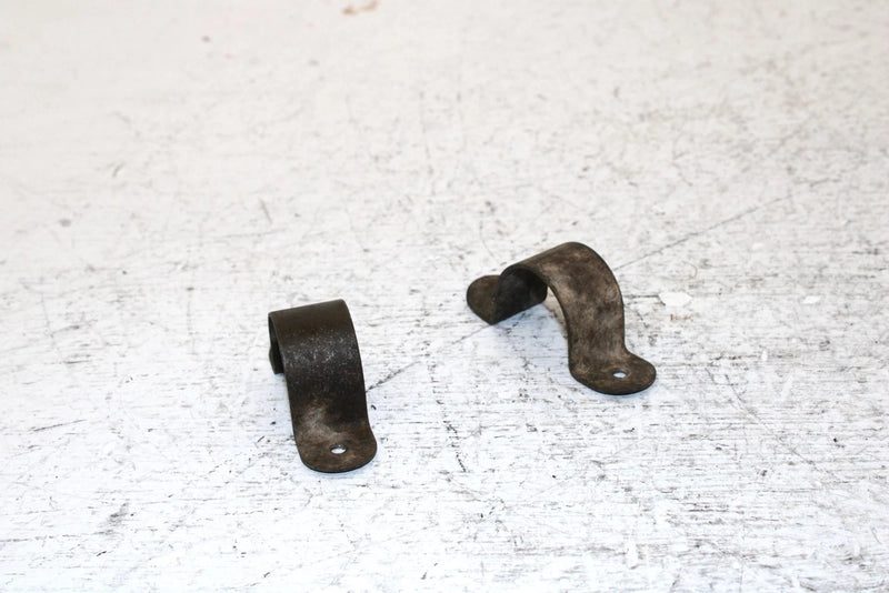 2000 Kawasaki Prairie 300 Oem Fender Bracket Pair 11045-1882 AK31.1