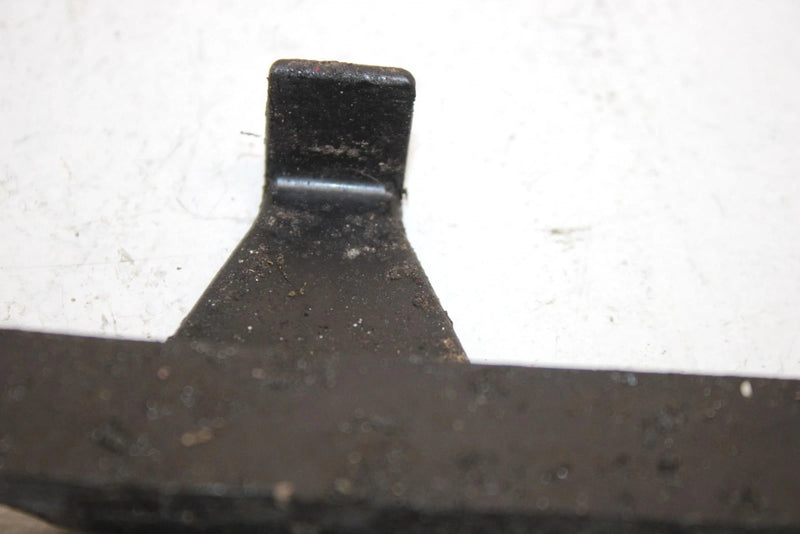 1990 Kawasaki 650 Ts Oem Bilge Screen Retainer 92170-3725 JK10