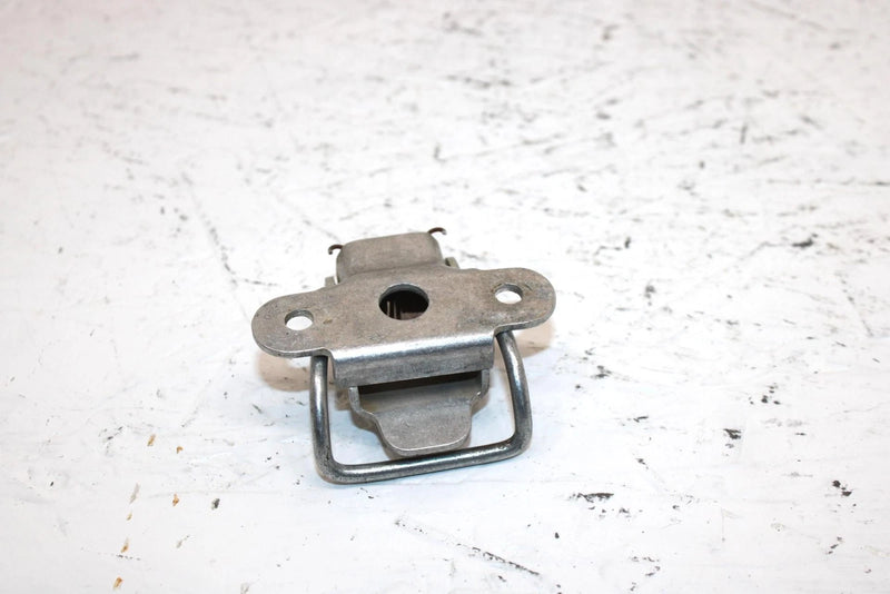 1974 Yamaha Tl433f Oem Latch Assembly 806-77172-00-00 806-77173-00-00 SY28