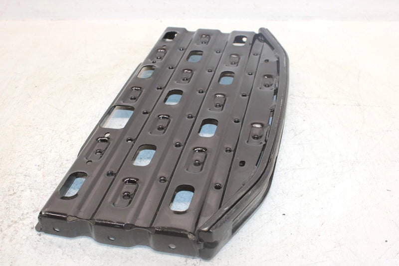 1990 Polaris Trail Boss 250 Oem Left Footrest 1040189 1040274-117 AP162