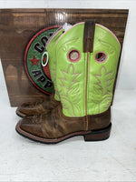 New Women’s Green Laredo Cowboy Boots. 5606 7.5 7 1/2 M. 17-43