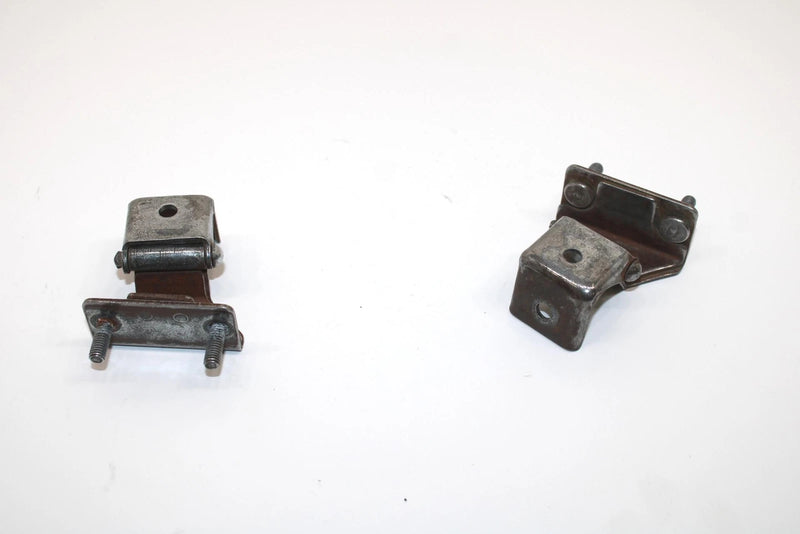 1988 Yamaha Xlv Oem Hood Hinge Set 8L8-77140-00-00 SY128