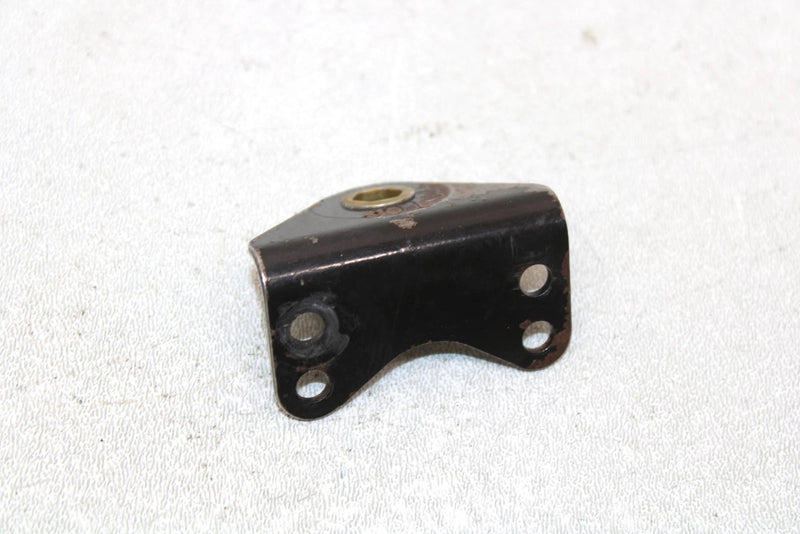 2003 Polaris Magnum 330 Oem Carburetor Mounting Bracket 5245674-067 AP120