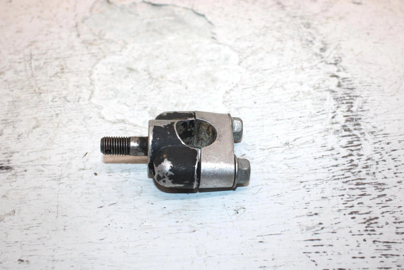 1990 Yamaha  Moto 4 Oem Handlebar Holder 5H0-23442-00-98 5H0-23442-01-98 AY5