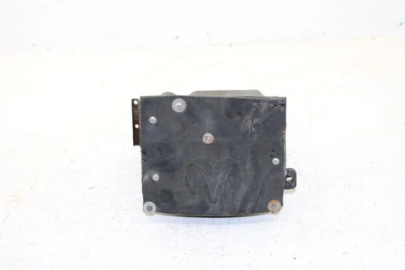1984 Yamaha  Ytm 200 L Oem Airbox Base 21V-14411-00-00 AY48