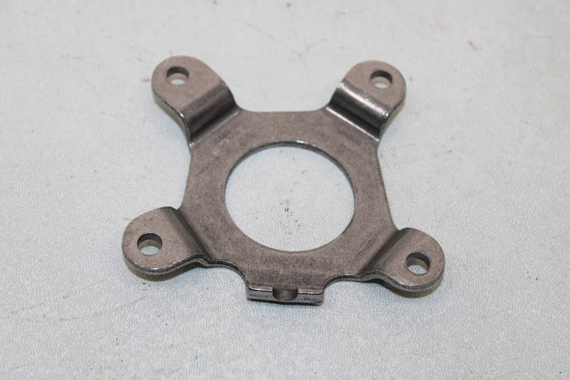 2004 Polaris Sportsman 600 Oem Bearing Cover Bracket 3234122 AP125