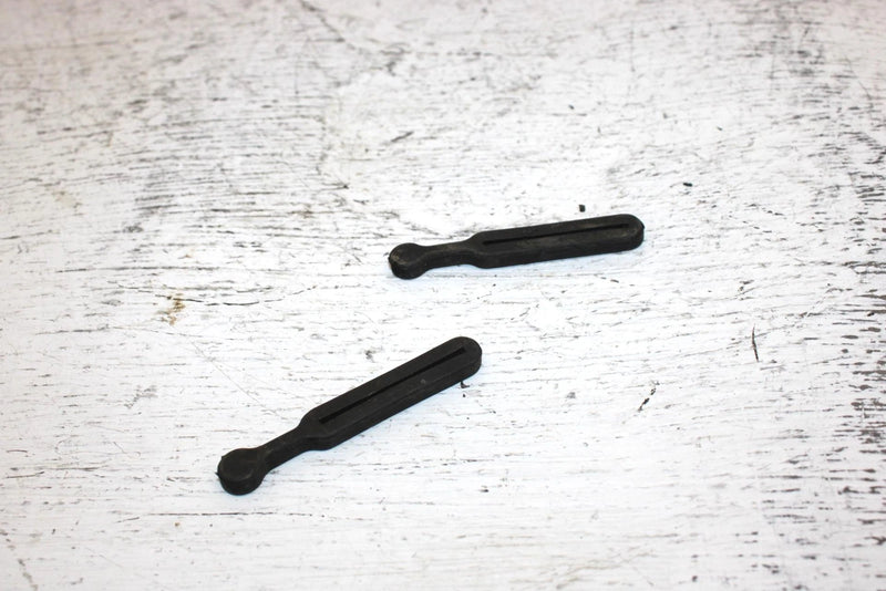 1996 Polaris Xcr 600 Oem Windshield Retainer Pair 5410970 SP21