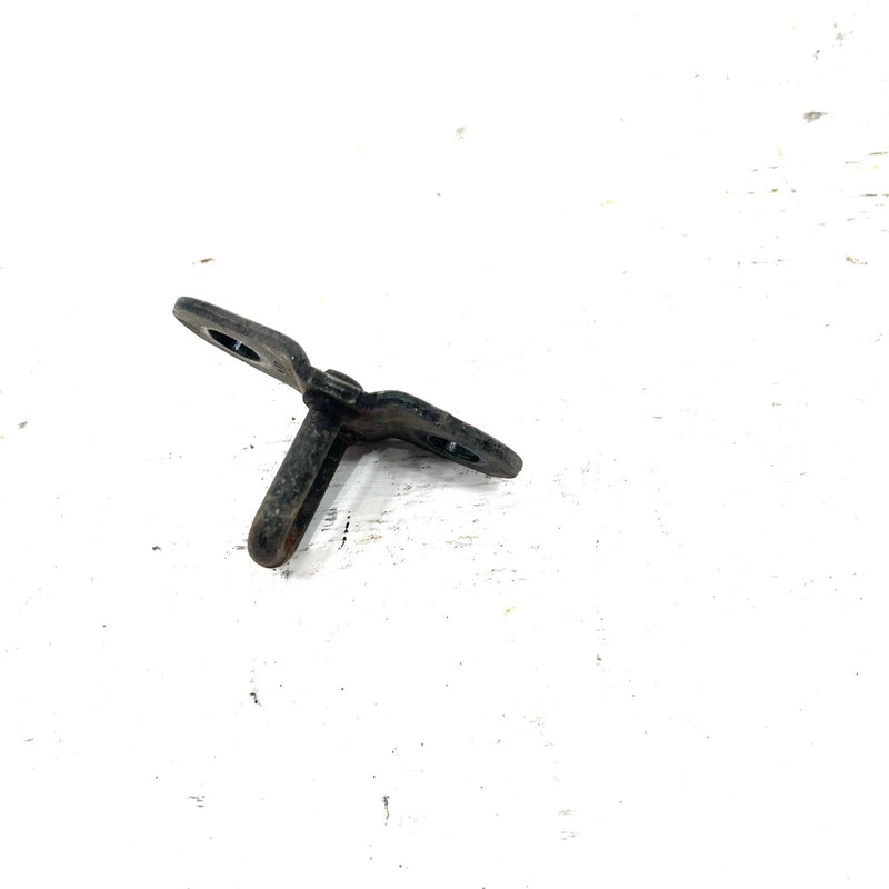 09-13 Honda Big Red 700 MUV700 OEM Bed Box Striker Latch 74862-S84-A01 XH0.1