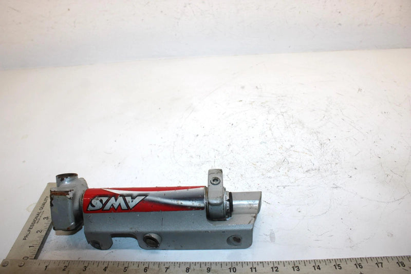 04 Arctic Cat Sabercat 600 Efi Oem Right Steering Spindle 1703-370 SA239