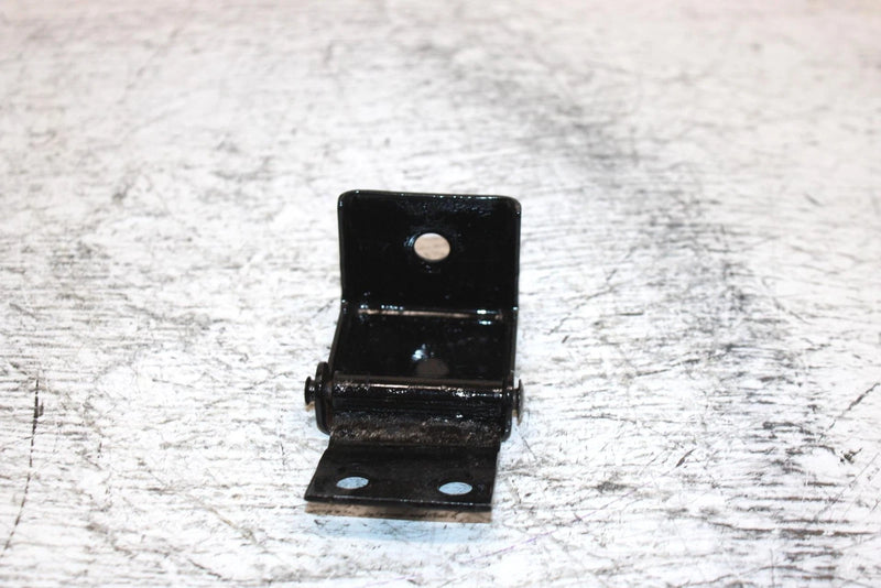 1999 Polaris 500 Indy Oem Hood Hinge Pair 2635013-067 SP50
