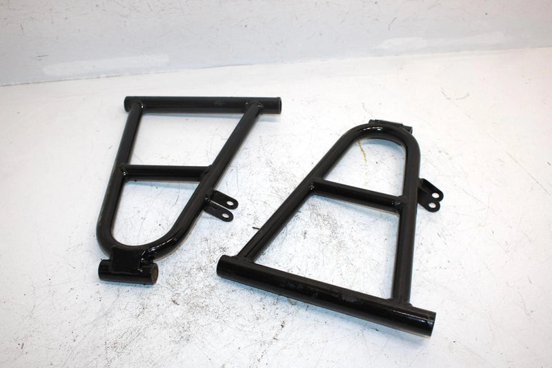 97 Arctic Cat Z 440 Oem Lower A Arm Set 0703-430 0703-431 SA305