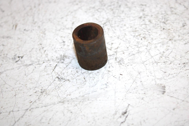 92 Polaris 500 Oem Spacer 5332786 SP52