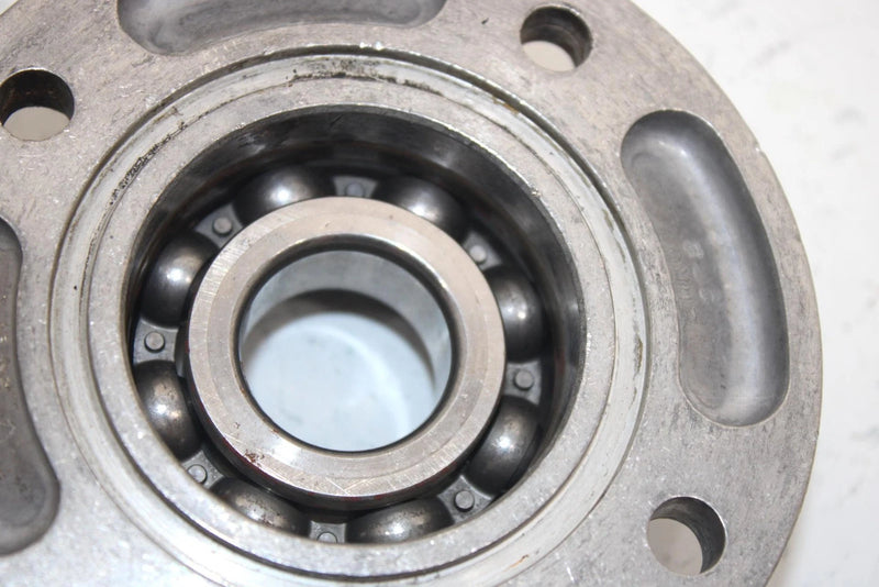 94 Yamaha  Kodiak 400 4wd Oem Middle Drive Bearing Housing 2HR-W1752-00-00 AY27